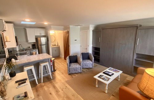 Wrightsville Beach Apartment | Perfect Beach Get Away. Close To Everything.