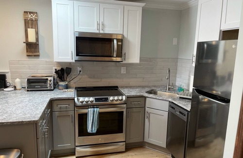 Wrightsville Beach Apartment | Perfect Beach Get Away. Close To Everything.