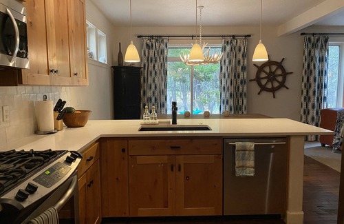 Pacific City House | Perfect beach house getaway! Ideal for 2 Families, quiet but close to beach!