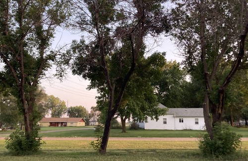 Boyd County RV Rental | Perfect Camping Getaway for Hunters/Fisherman