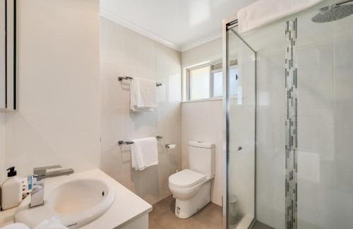 Rangeville Apartment | Perfect CDB & Parkland Fringe!
