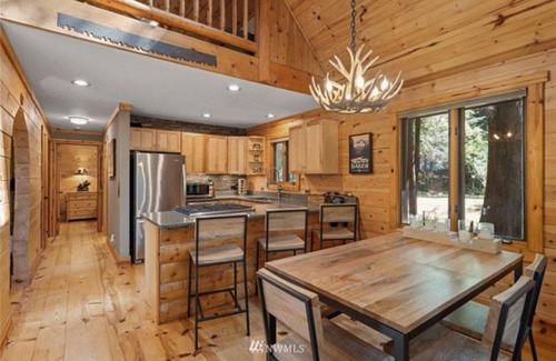 Glacier Cabin | Perfect chalet accommodations tucked into the most wonderful towering trees!
