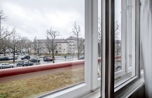 Schmargendorf Apartment | Perfect Charlottenburg 1BR, nr Hubertussee, by Blueground