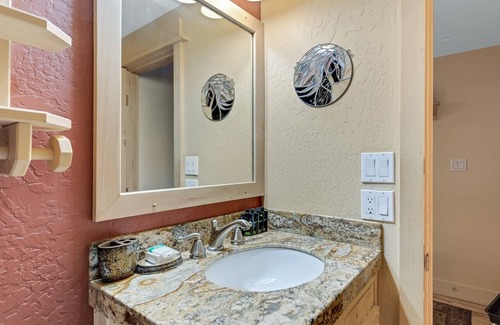 Bear Valley Condo | Perfect condo for a girls getaway! Newly remodeled and beautifully decorated (Creekside Condo 40) by RedAwning