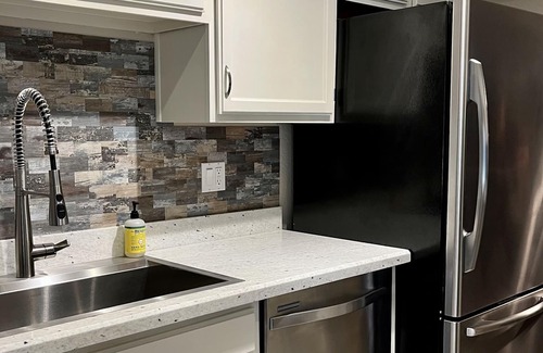 Central Scottsdale Condo | Perfect condo with view of green space, great neighborhood in the best location!