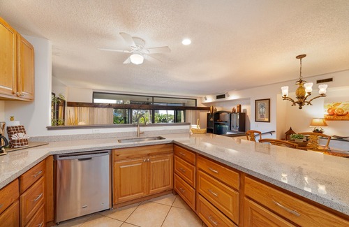 Kaanapali Condo | Perfect Family Getaway! Ground Floor, AC, Pool! 30% off Instant Summer Savings!