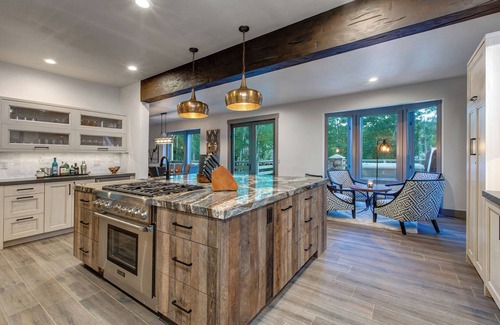 Deer Valley House | PERFECT FAMILY HOME - AMAZING OUTDOOR LIVING SPACE FOR SUMMER GATHERINGS