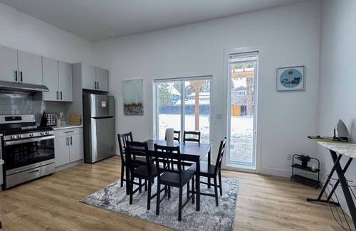 Langley House | Perfect~Family home