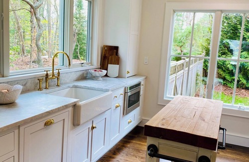 Northwest Harbor House | Perfect Family Retreat-Walk 2 Water, Heated SW Pool, Sauna, Gym- New Kitchen!