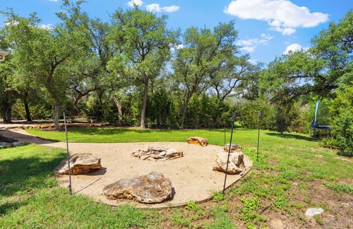 Spicewood House | Perfect for biking & fishing events@Pace Bend Park