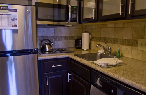 Energy Corridor Condo | Perfect for Business Travel! Free Shuttle, Daily Breakfast + 24h Business Center