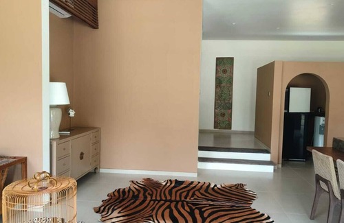 Kaliasem Villa | Perfect for Families & Groups, Villa Cactus 3BR with Pool, Garden & Kitchen.