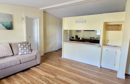 Buckeye Lake House | Perfect for the traveling professional 31 day min. stay quiet private location