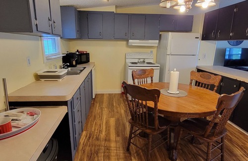 Buckeye Lake House | Perfect for the traveling professional 31 day min. stay quiet private location