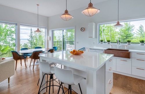 Saint Irenee House | Perfect fusion with nature- panoramic view