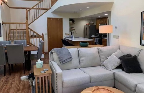 The Galena Territory House | Perfect Getaway - Cozy Cottage in The Galena Territory