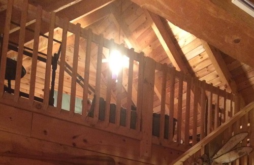 Vesta Cabin | Perfect Getaway off the BR Parkway. Close to Mabry Mill, views, and wineries