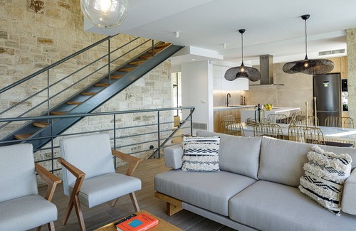 Atsipópoulon Villa | Perfect Hideaway for Families & Unmatched Sunsets