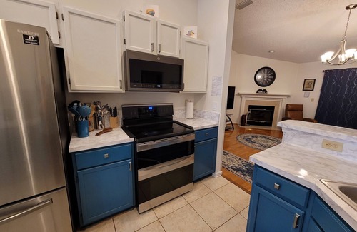 Sandalwood House | PERFECT Large Families and Groups - 4 Bedroom Furnished Entire House