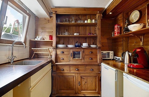 Staatsliedenbuurt Boat Rental | Perfect located charming houseboat in the center of Amsterdam Jordan clo