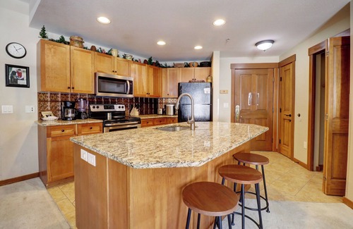 Copper Mountain Condo | Perfect Location, With Amazing Views, Outdoor Hot Tub CO422