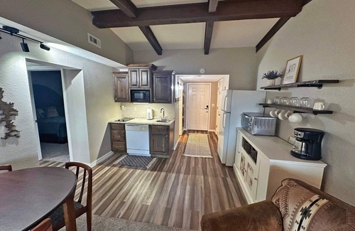 Kimberling City Condo | Perfect location for a cozy family get-away to Table Rock Lake!