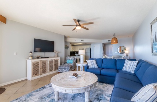 Orange Beach East Condo | Perfect location at Phoenix X next door to FloraBama