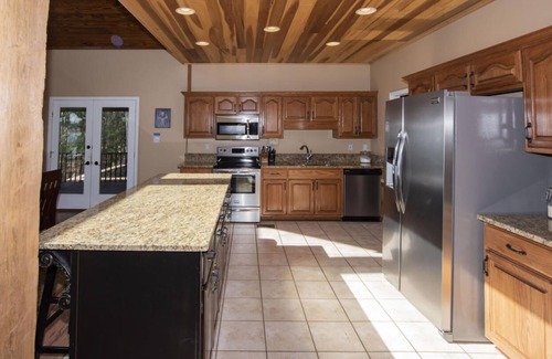 Dadeville House | Perfect location for your Lake Martin vacation!