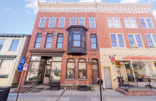 Gettysburg Apartment | Perfect Location: Historic Downtown Guesthouse