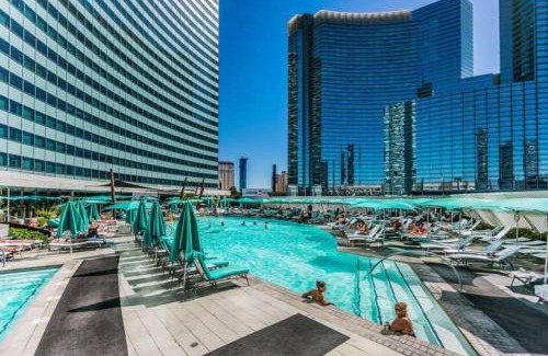 Las Vegas Strip Apartment | Perfect - Lux 1BR Suite at Vdara
