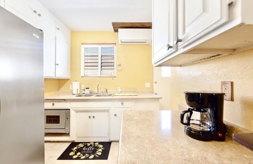 Chino Canyon Apartment | Perfect Palm Springs Studio Retreat Near Downtown!n