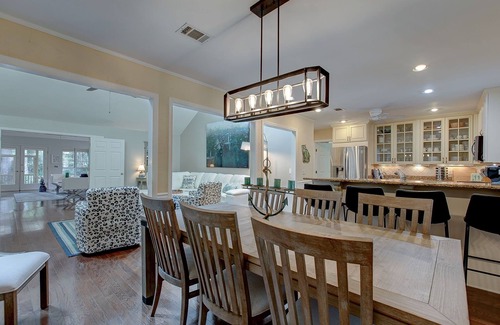 Saint Simons Island House | PERFECT Pet Friendly Family Retreat in Sea Palms Golf Resort w/Hottub & 5 bikes