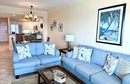 Gulf Shores Condo | Perfect Place To Bring The Family! Beautiful Unit With AMAZING View Of Ocean!