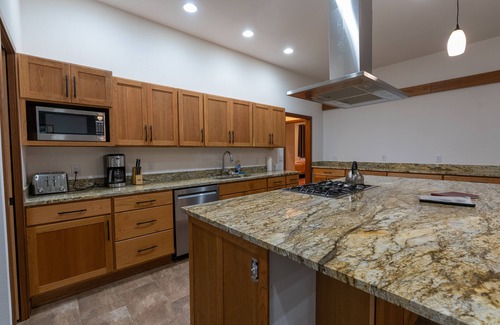Cooper Landing Cabin | Perfect place to spread out and relax. Lots of room for your large group.