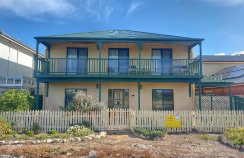 Port Elliot House | Perfect Position in Port Elliot Wifi