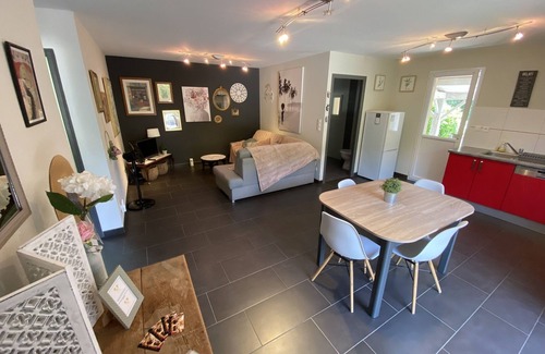 Sarlat-la-Caneda House | Perfect private house & huge private swimming pool just 2km from stunning Sarlat