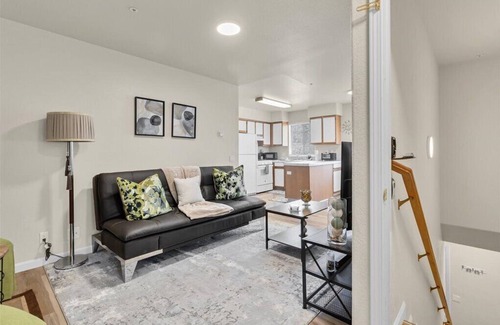 Prunedale House | Perfect Private Central Coast Getaway in Salinas!