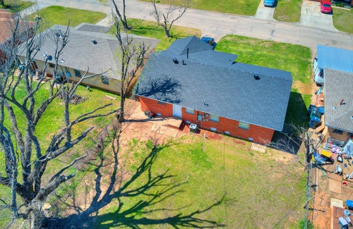 Central Oklahoma City House | Perfect, Relaxing King bed Suits/free parking