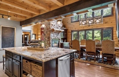 Bucyrus Cabin | Perfect retreat getaway!