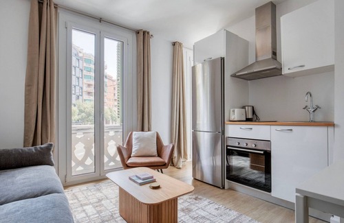 La Sagrada Familia Apartment | Perfect Sagrada Familia 1BR, Stylish Furniture, by Blueground