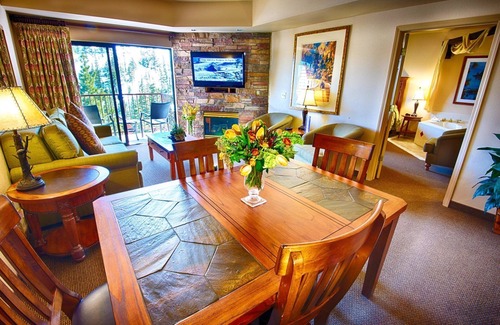 Tahoe Village Condo | Perfect ski vacation rental at The Ridge Pointe Resort