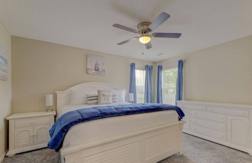 Columbia House | Perfect Small Family Retreat in Columbia!