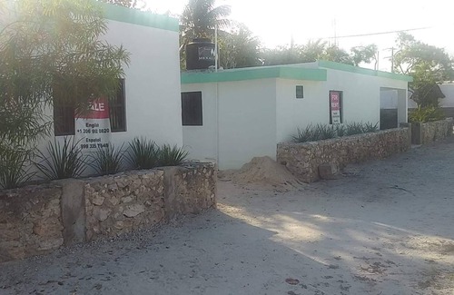 San Crisanto Apartment | Perfect stay in Octopus 2 bedroom house 100 from the beach