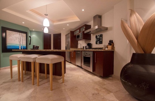 Punta de Mita Condo | Perfect surfer getaway and family friendly beachfront condo