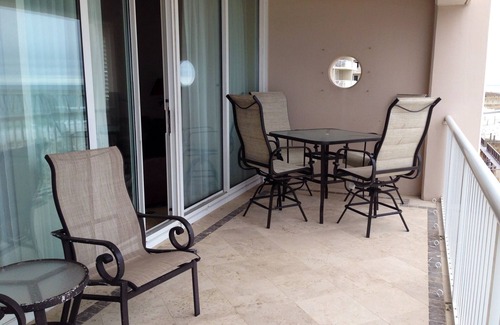 Navarre Beach Condo | PERFECT VIEWS FROM THE THIRD FLOOR! Aug Nightly Rate Reduced ~ Save over 100.00