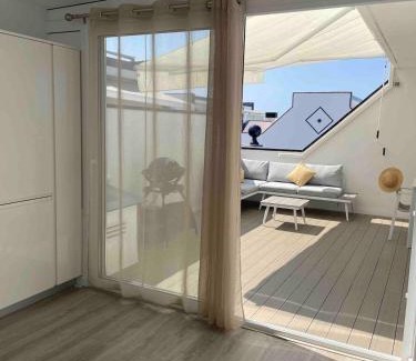 Sitges Villa | Perfectly located 4 bed family home in sunny Sitges