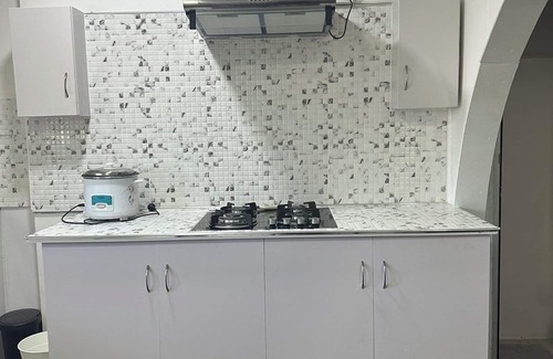 Labasa Apartment | Perfectly located holiday home in Labasa 8336926