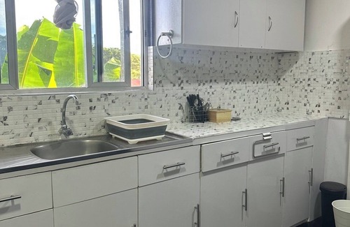 Labasa Apartment | Perfectly located holiday home in Labasa 8336926