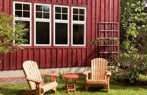 Blue Hill Cottage | "Perfectly Lovely" Guest Cottage, 1/2 mi to village, beach, and mountains