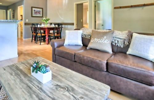 River West House | Perfectly Placed Plum Cottage